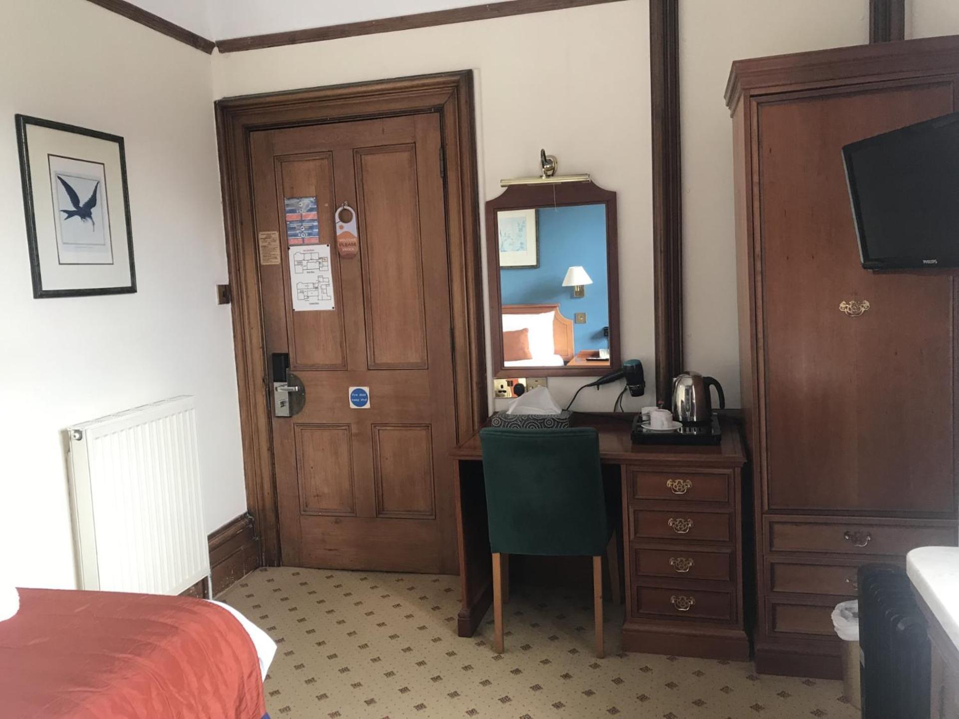 Purbeck House Hotel & Louisa Lodge Суонидж Экстерьер фото