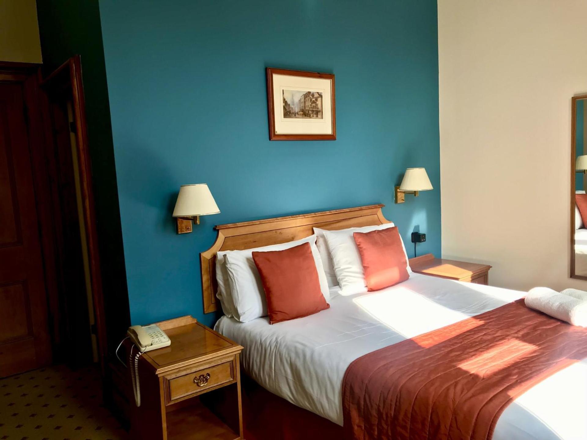 Purbeck House Hotel & Louisa Lodge Суонидж Экстерьер фото